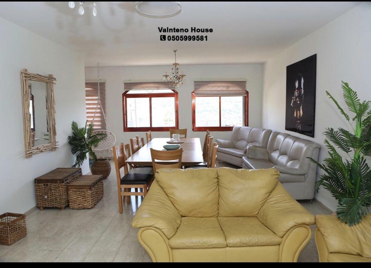 Apartmán Valentine House Deir Hanna Exteriér fotografie